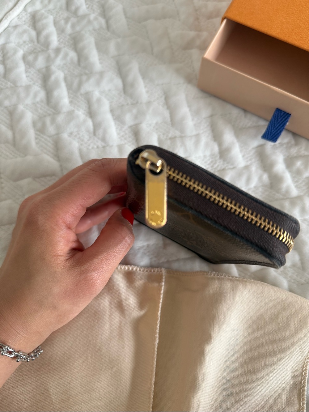 Louis Vuitton Monogram Canvas Brown and Gold Zip Card Holder - Picture 5 of 8